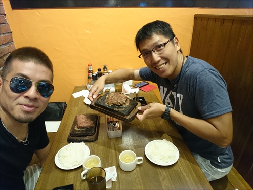 13���E�m�b�N�A�E�g�̒��R���I��I